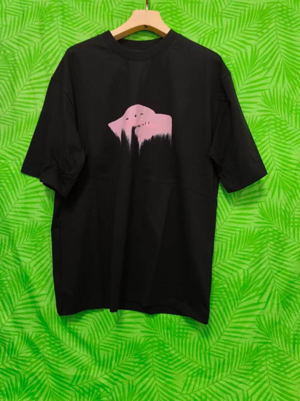 Balenciaga Black Pink Drip Lips Logo Print Oversized Tee Unisex Size L
